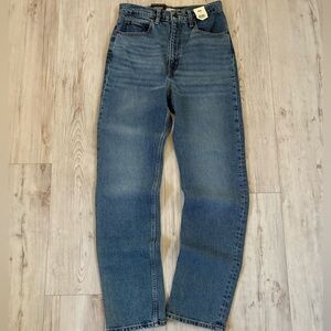 Levi’s ‘70s High Slim Straight Jeans